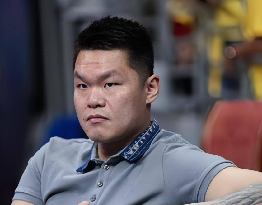 开云体育下载-广东宏远今日早报！朱芳雨开闭门会议，杜锋深夜发声，一人被劝退